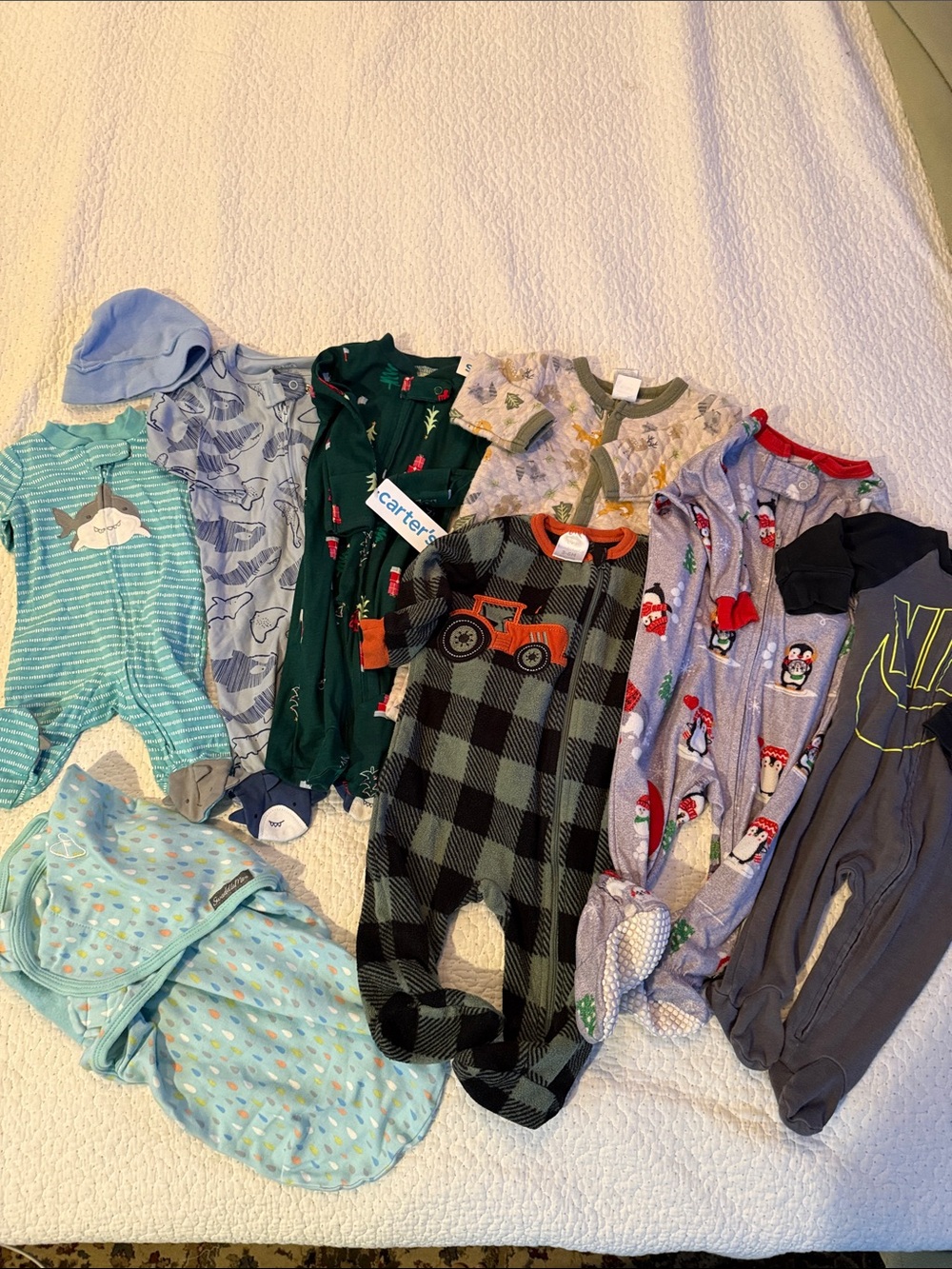 Bundle of onesie pajamas and swaddle, size 0-3, 3-6